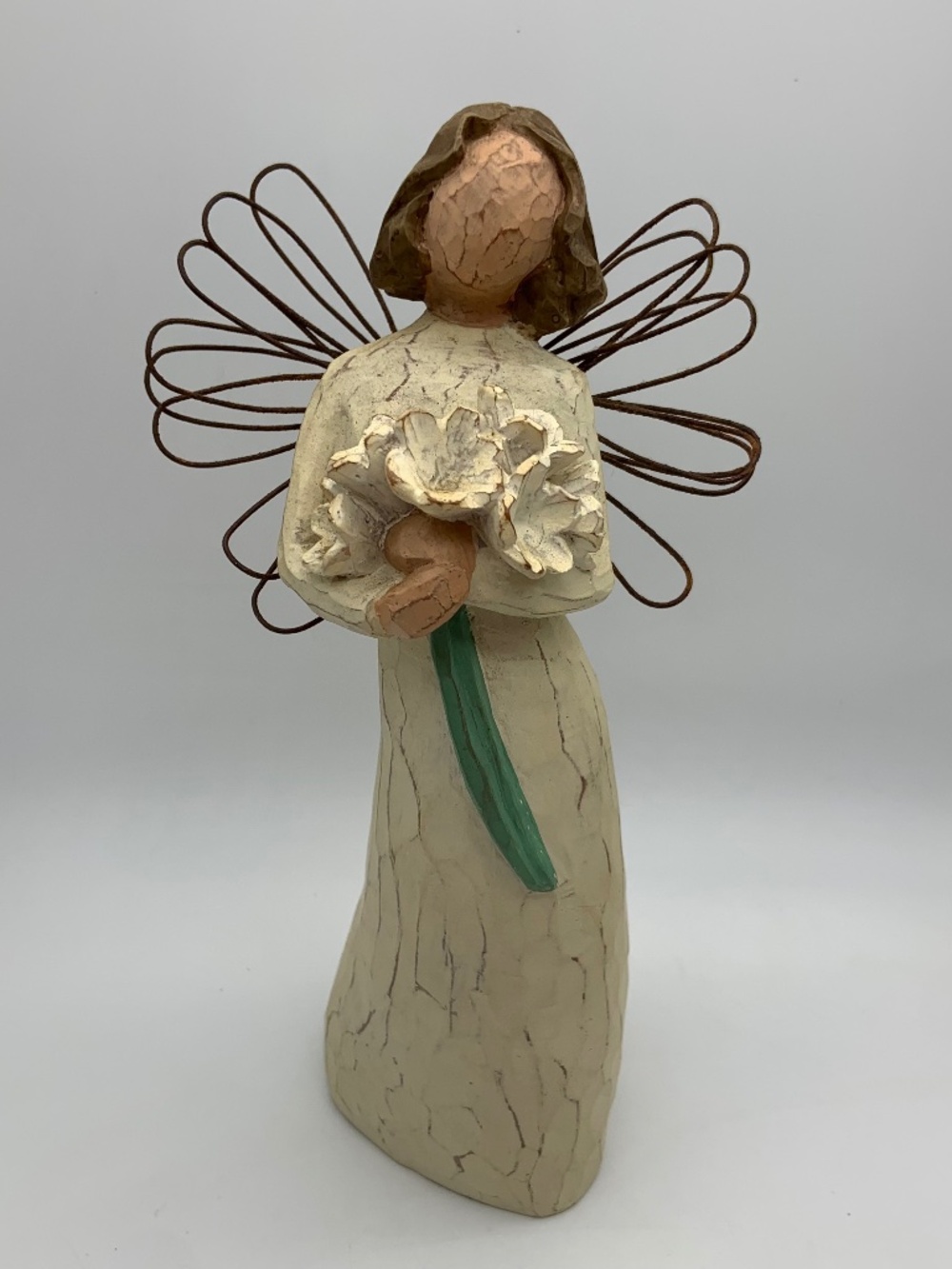 Vintage Willow Tree Angel of Love Figurine Demdaco Sue Lordi 2000